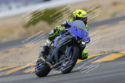 media/Jan-14-2023-SoCal Trackdays (Sat) [[497694156f]]/Turn 4 Set 1 (1020am)/